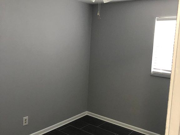 4th image of 333 Linden Ln