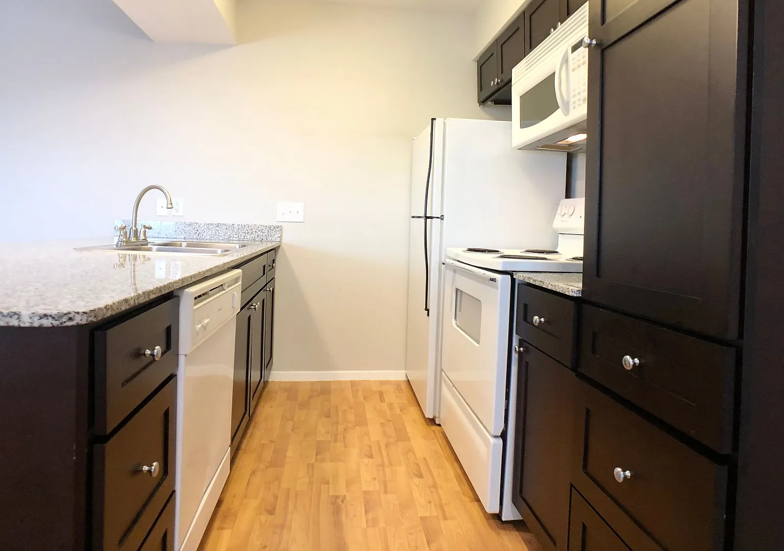 Sublease Available 9/7/2026- 8/1/2027 — Photo 3