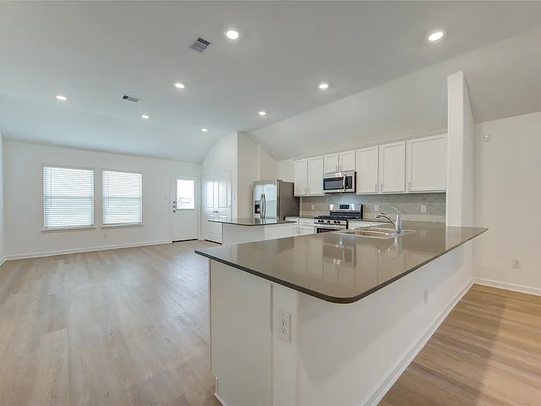 5607 Rock Head Ranch Trl — Photo 19