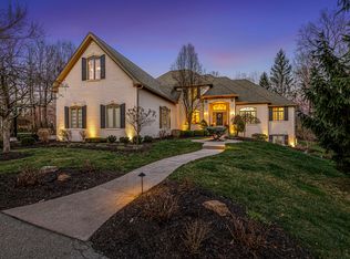 10805 Club Point Dr, Fishers, IN 46037