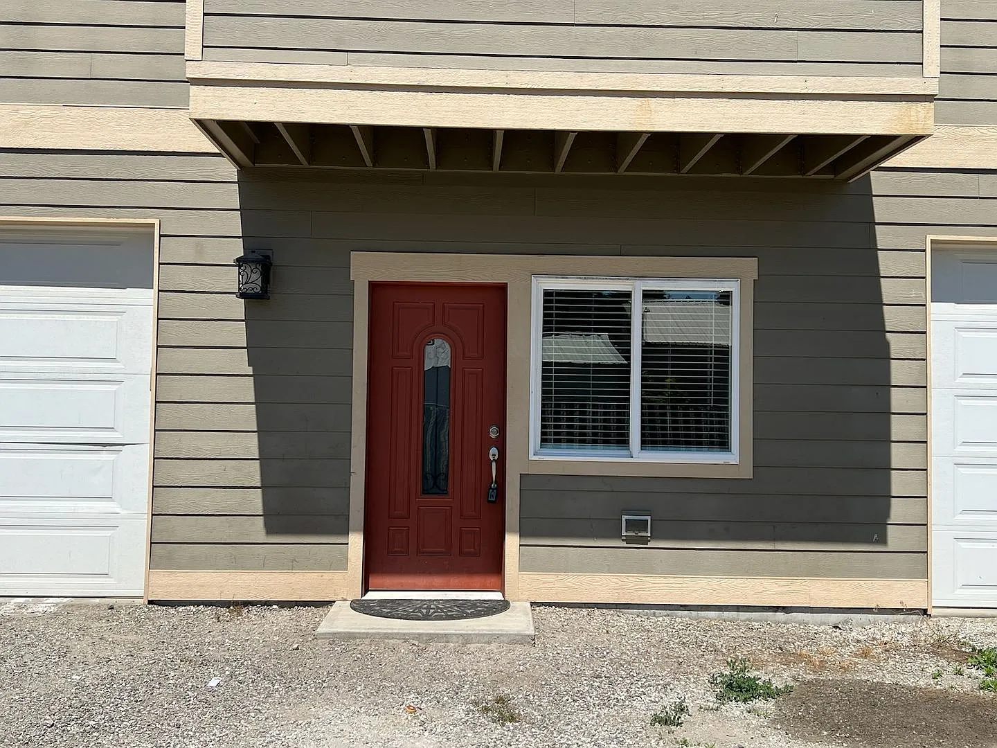 215 W Whitman St — Photo 2