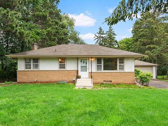 5th image of 2748 Noel Dr
