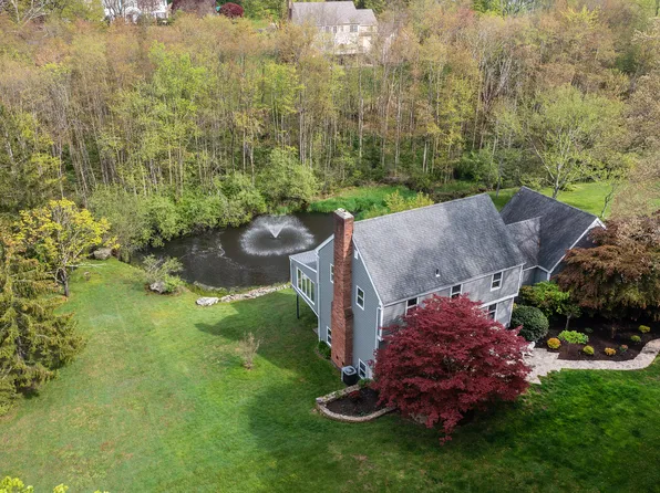 106 Cedar Lane, Ridgefield, CT 06877
