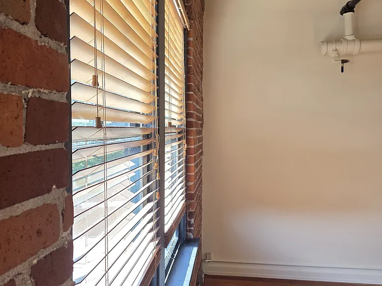 1306 NW Hoyt St #405 — Photo 6