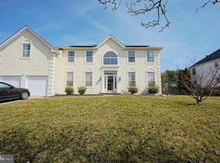 7 Pavilion Rd, Voorhees, NJ 08043