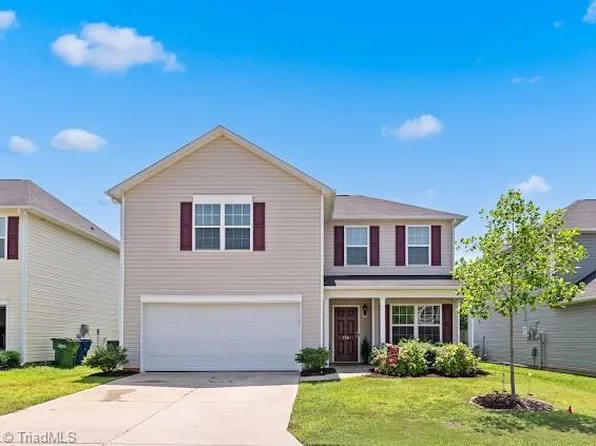 136 Kutter Dr, Elon, NC 27244