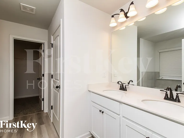 75 Tulip Dr — Photo 16
