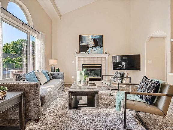 5th image of 13394 Briarwood Drive