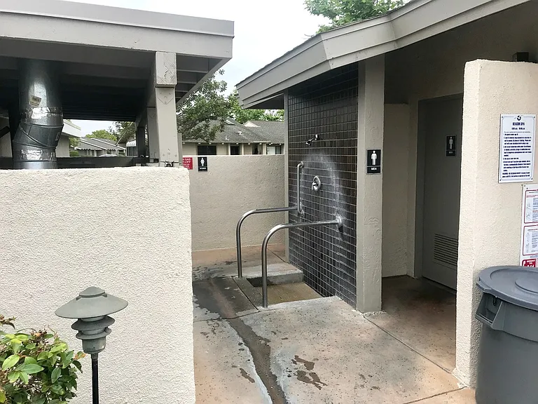 8565 Trinity Cir #821D — Photo 15
