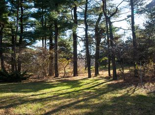 2812 Arbor St, Ames, IA 50014