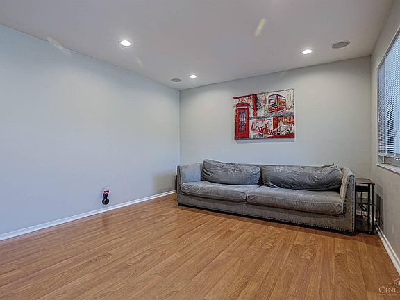 4th image of 3938 Virginia Ct