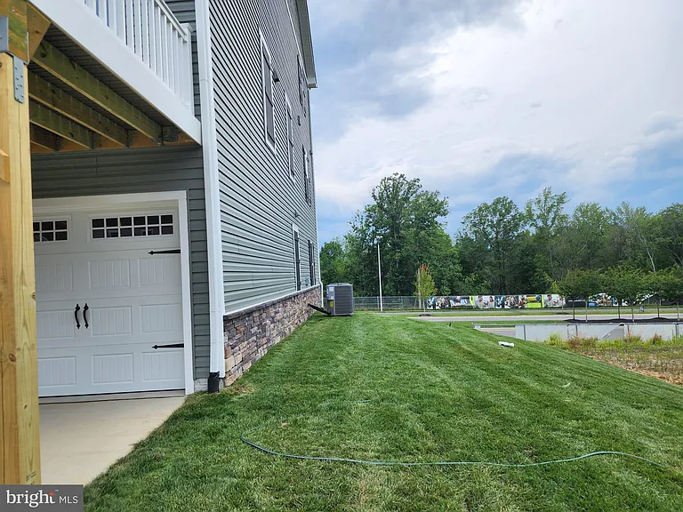 9400 Tanfield Dr — Photo 21