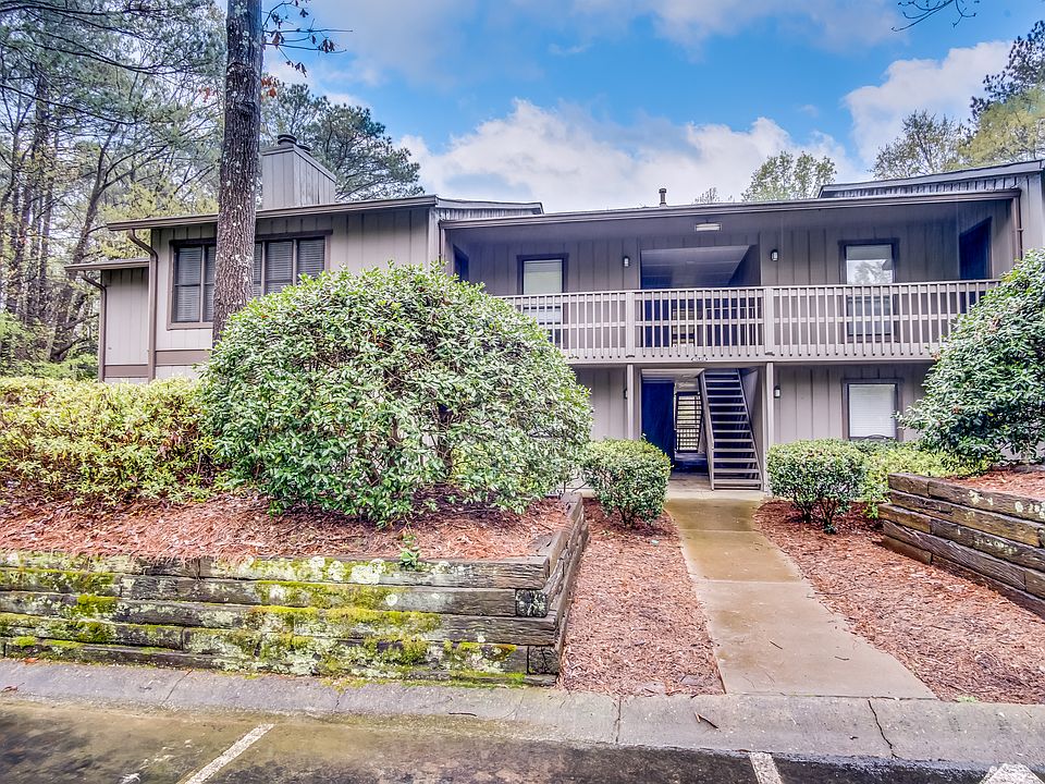 1st image of 408 Smokerise Cir SE #408