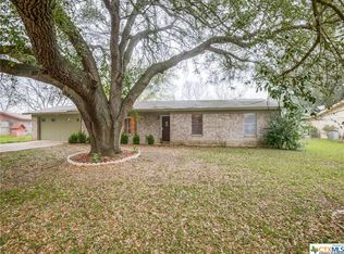 1718 Westview, Seguin, TX 78155