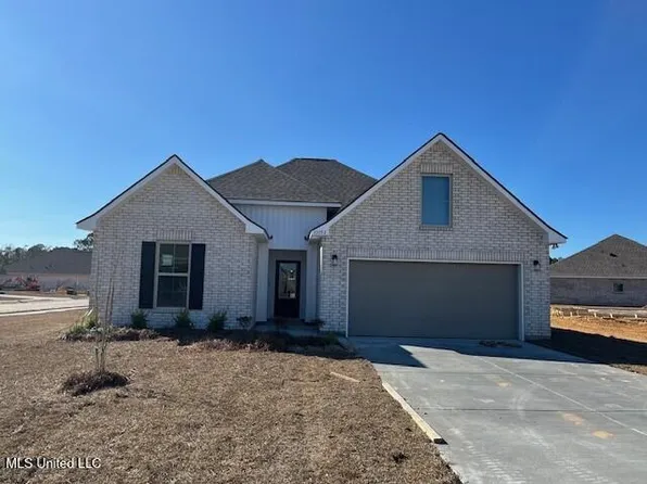 15193 High Point Dr, Gulfport, MS 39503