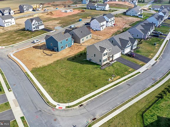3rd image of 249 Flintwood Dr