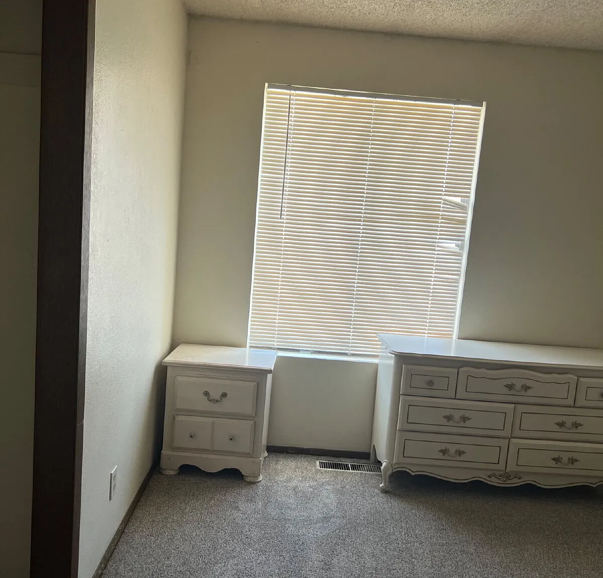 1 bed, 1.0 bath, $550 — Photo 3