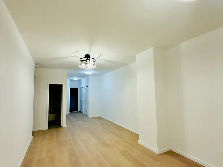 130 Water St #3A — Photo 10