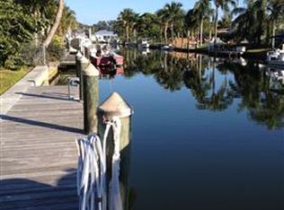 911 Pompano Dr, Jupiter, FL 33458