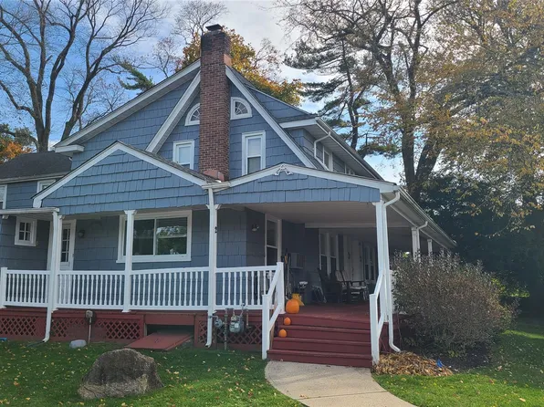 2 Addison Lane, Greenvale, NY 11548