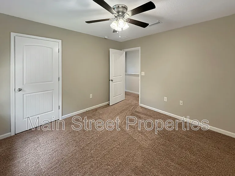 5777 Blackhorse Cir — Photo 7