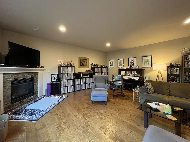 9304 N Macrum Ave — Photo 19