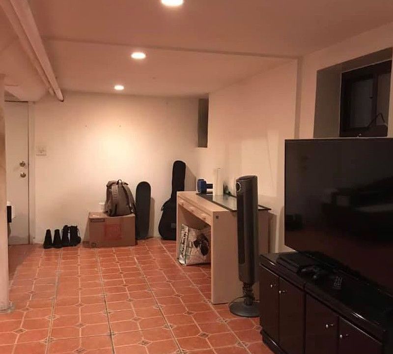 1st image of 8616 57th Ave #1