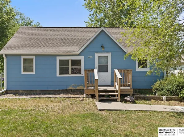 4237 L St, Lincoln, NE 68510