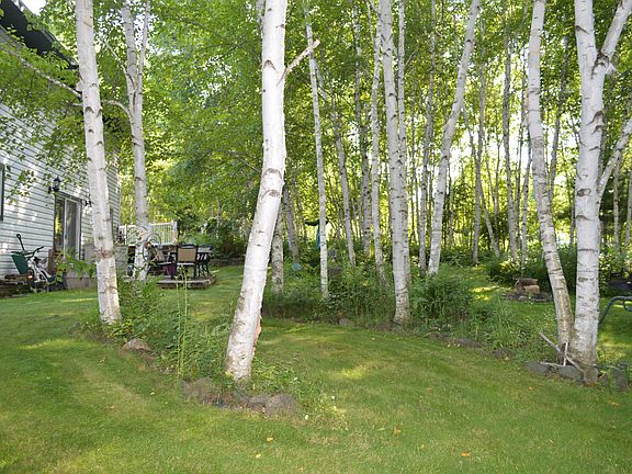 3rd image of 1089 163rd Ave