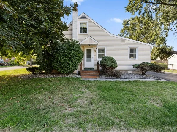 200 Ridge Ave, Liverpool, NY 13088