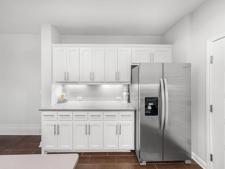 13800 Lyndhurst St #324 — Photo 10