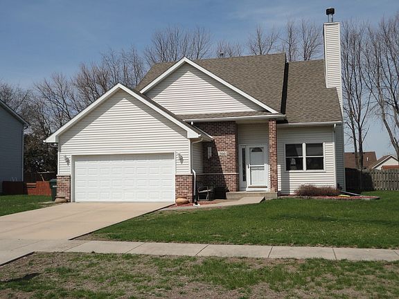 3rd image of 200 E Big Timber Dr
