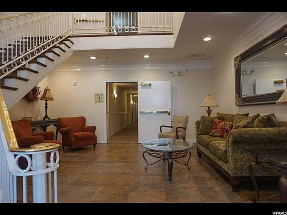 3rd image of 838 E South Temple St #309