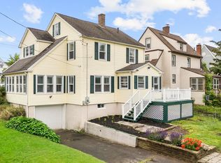 137 W Center St, Manchester, CT 06040