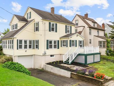 137 West Center Street, Manchester, CT, 06040