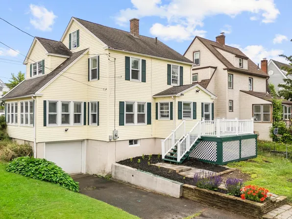 137 West Center Street, Manchester, CT 06040