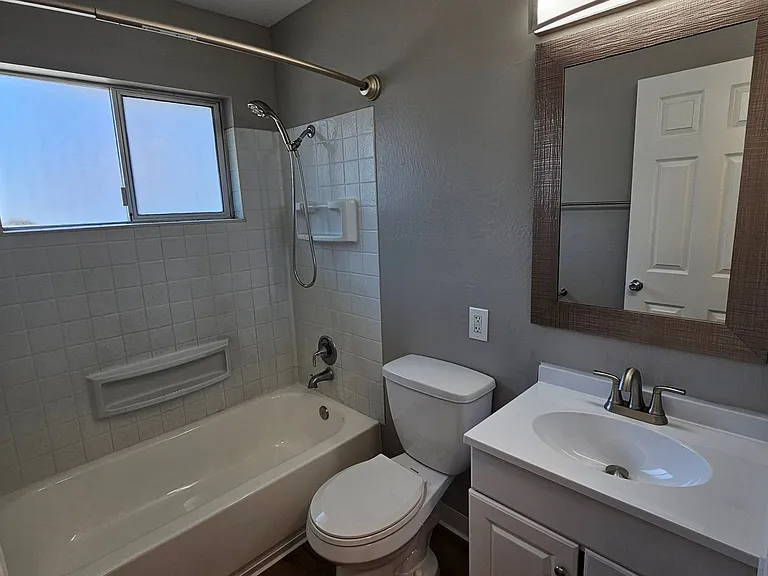Arden Fair Apartments — Photo 11
