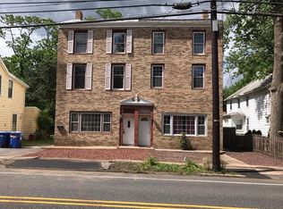 3 Warren St, Beverly, NJ 08010