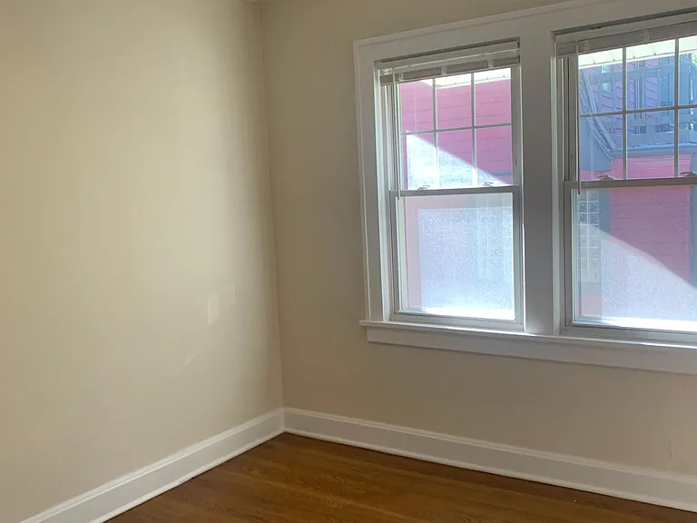 4820 Liberty St — Photo 21
