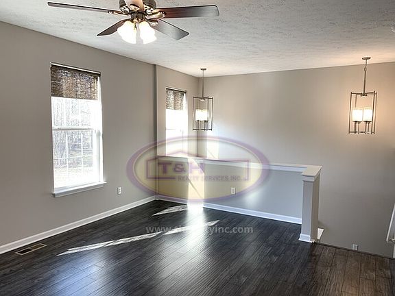 4th image of 9006 Ramapo Dr