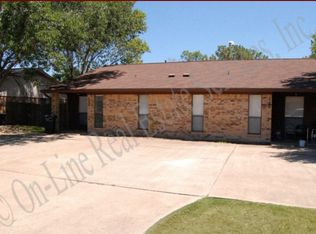 722 San Benito Dr, College Station, TX 77845