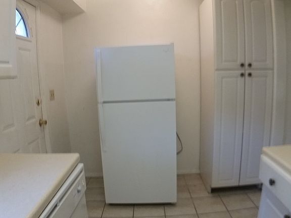 4th image of 721-D N Rockwell Ave