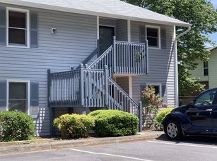 4025 Greene Haven Dr #115, Winston Salem, NC 27107