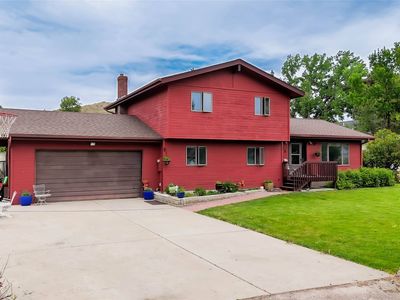952 Chestnut Ave, Highwood, MT, 59450