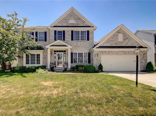11867 Weathered Edge Dr, Fishers, IN 46037