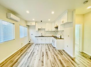 142 E Morgan St #B, Rialto, CA 92376