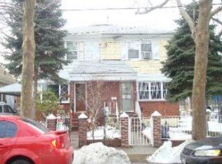 7528 162nd St, Flushing, NY 11366