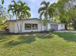 1002 Ione Dr, Fort Myers, FL 33919