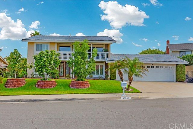 1st image of 23255 Woodleaf Dr