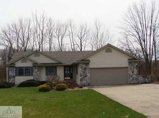 8283 Hall Rd, Bellevue, MI 49021